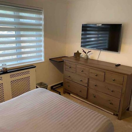 Ferienwohnung One Bed Cozy Flat Dartford Exterior foto